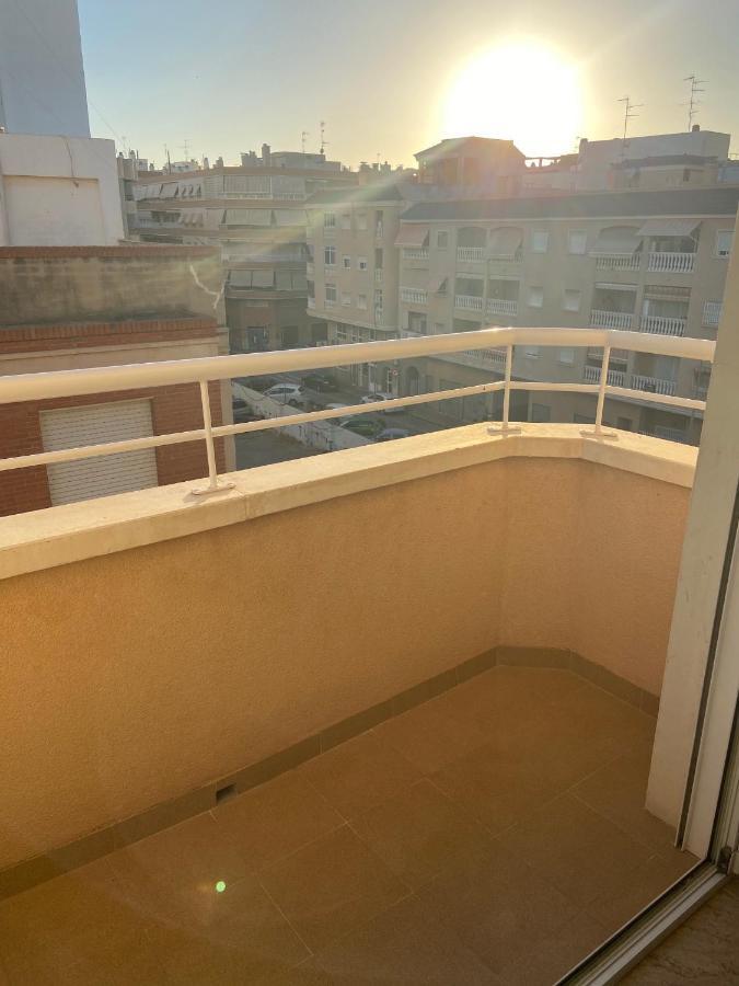 Centrico Apartamento Con Todo A Estrenar En La Playa Santa Pola Εξωτερικό φωτογραφία