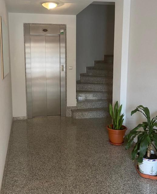 Centrico Apartamento Con Todo A Estrenar En La Playa Santa Pola Εξωτερικό φωτογραφία