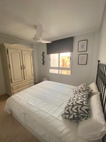 Centrico Apartamento Con Todo A Estrenar En La Playa Santa Pola Εξωτερικό φωτογραφία