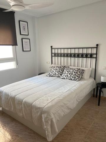 Centrico Apartamento Con Todo A Estrenar En La Playa Santa Pola Εξωτερικό φωτογραφία